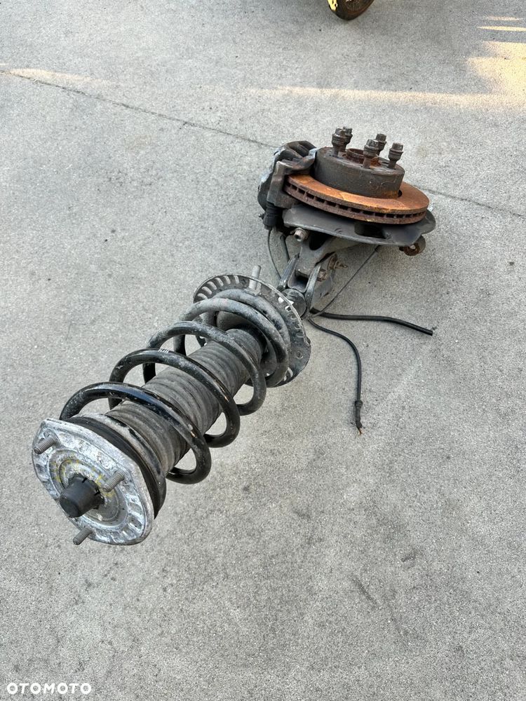 Mcperson Prawy Zwrotnica Amortyzator VW Crafter II MAN TGE 2.0 TDI - 4