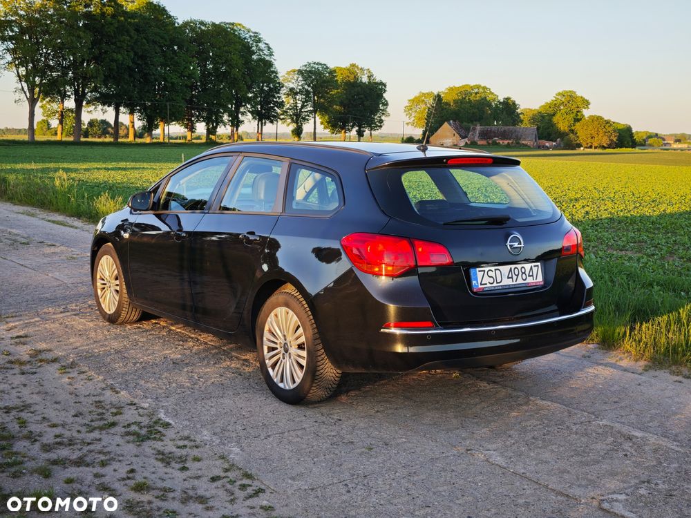 Opel Astra 1.7 CDTI DPF ecoFLEX TourerStart/Stop ENERGY - 4