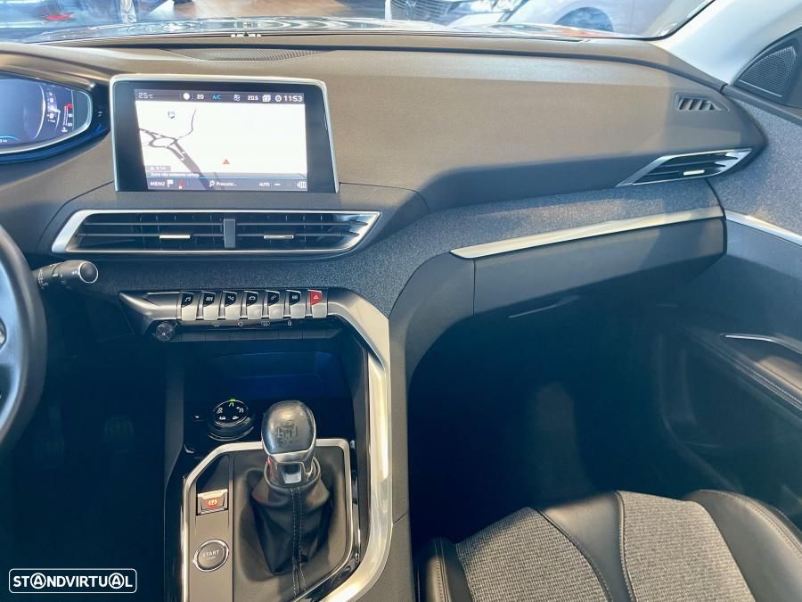 Peugeot 5008 1.2 PureTech Allure - 18
