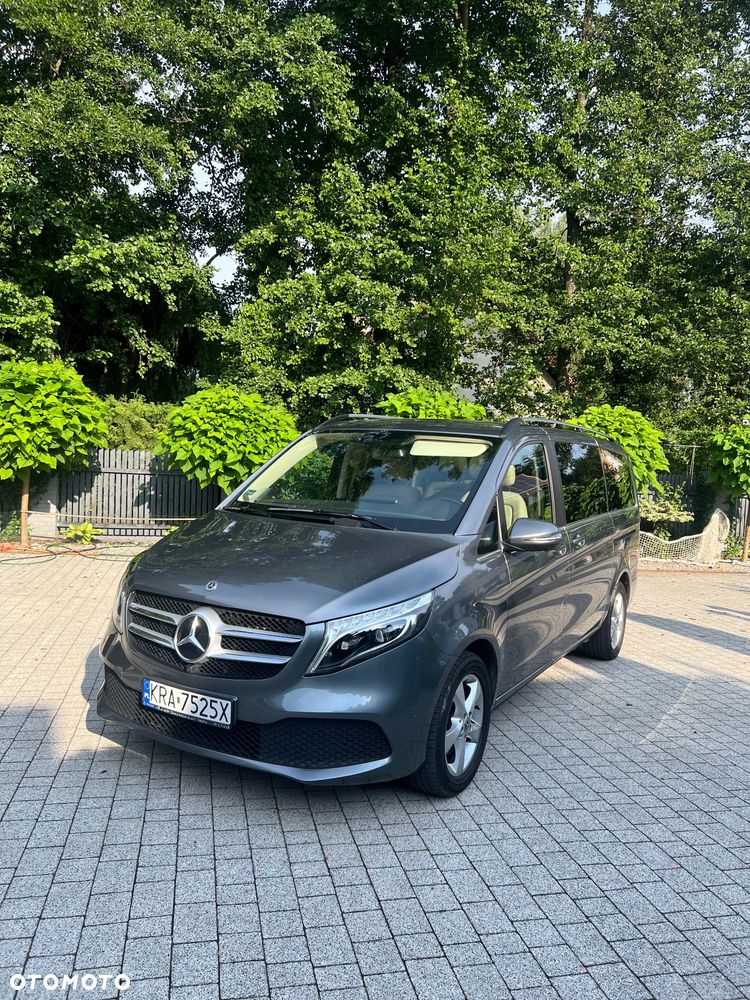 Mercedes-Benz Klasa V - 3