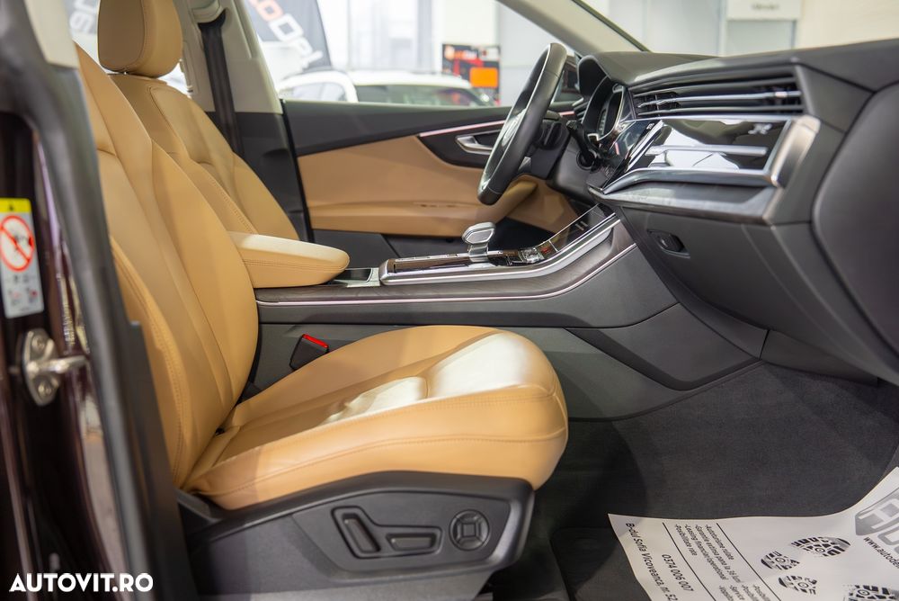 Audi Q8 3.0 55 TFSI quattro Tiptronic MHEV - 15