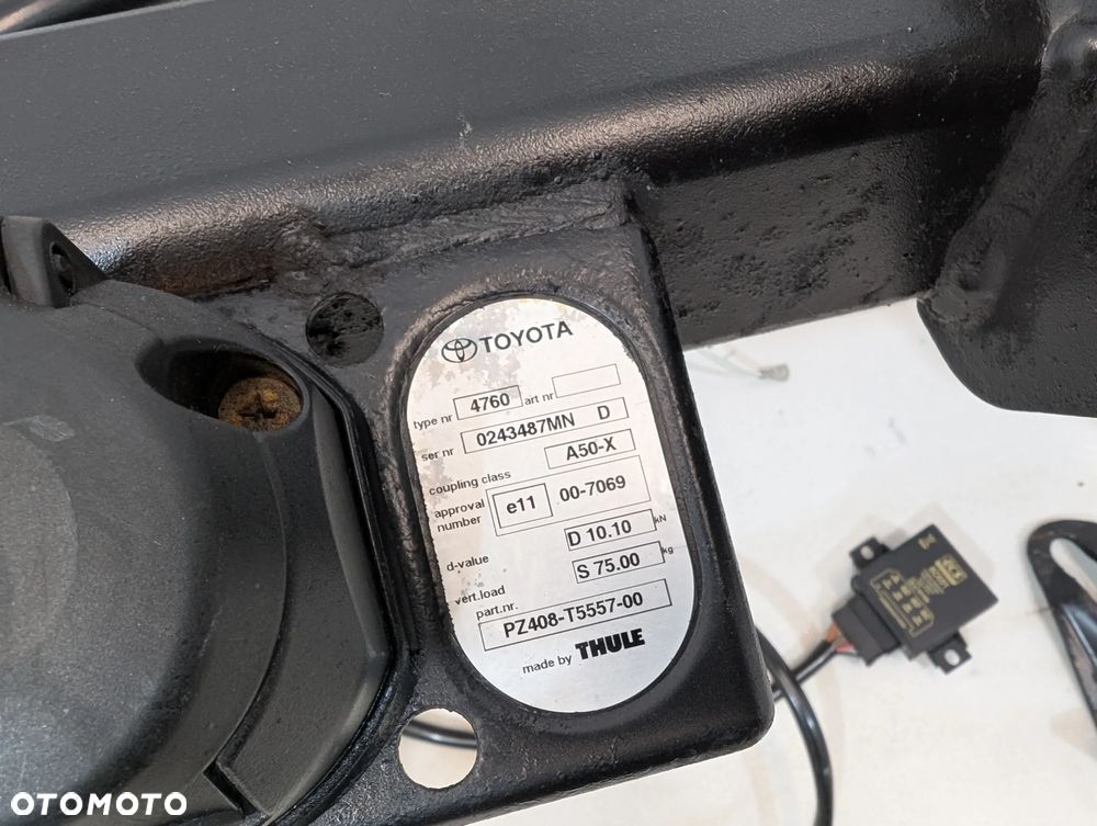 TOYOTA AVENSIS T27 HAK HOLOWNICZY KOMPLETNY MODÓŁ PZ408-T5557-00 - 5