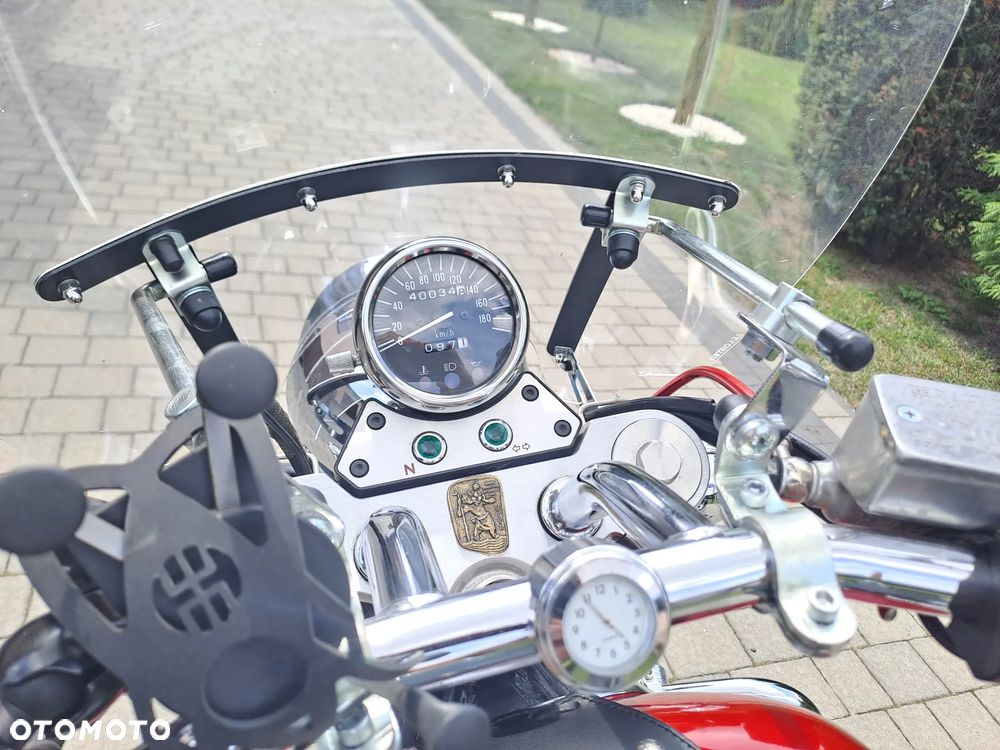 Suzuki Marauder - 6