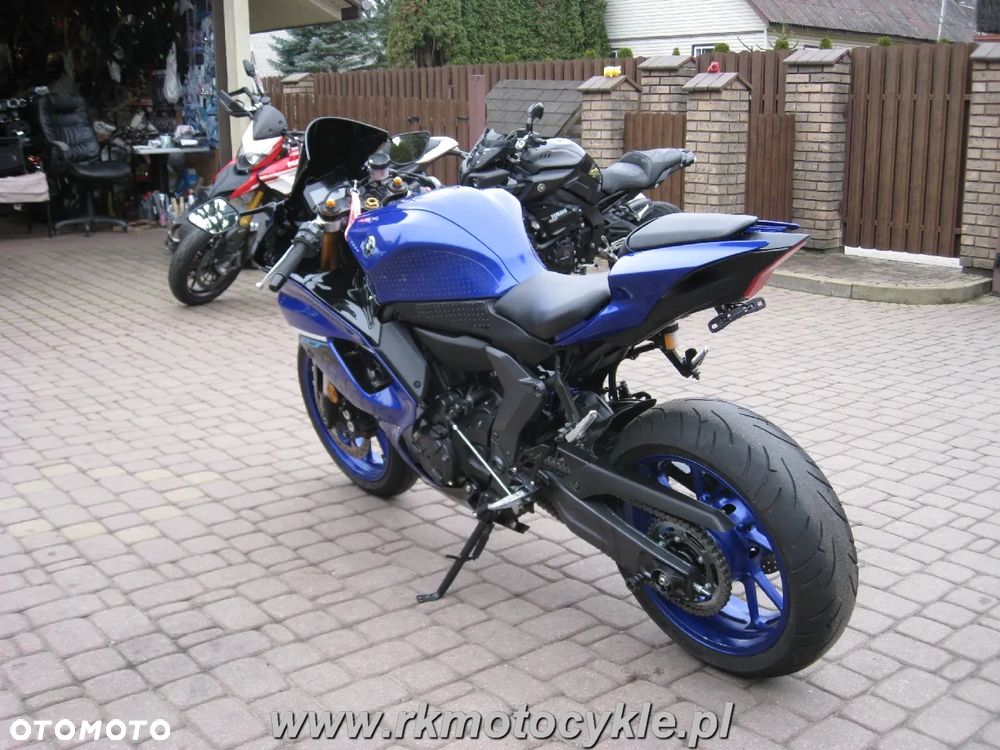 Yamaha R7 - 5