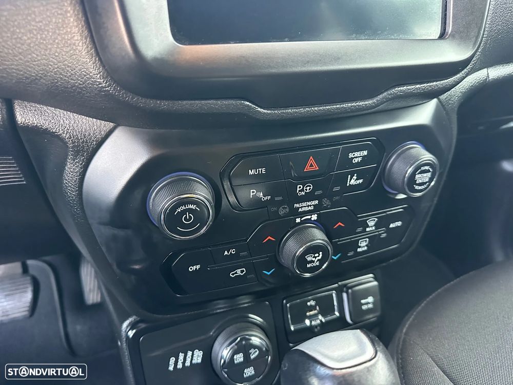 Jeep Renegade 1.3 TG 4Xe Limited - 16