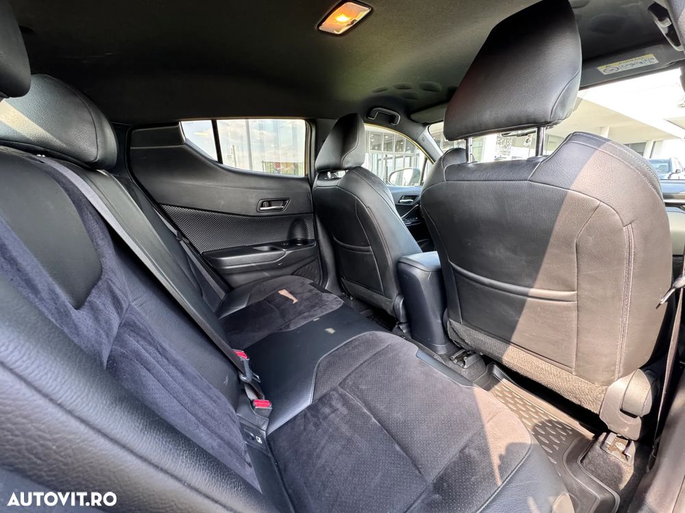 Toyota C-HR Style Selection - 26