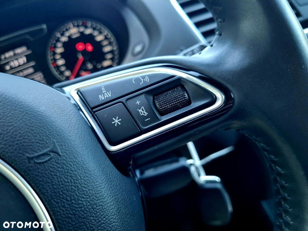 Audi Q3 1.4 TFSI - 17