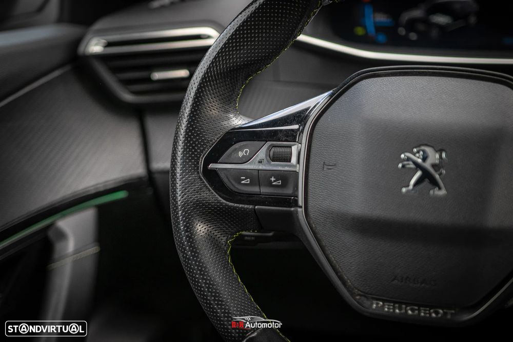 Peugeot e-2008 50 kWh GT - 19