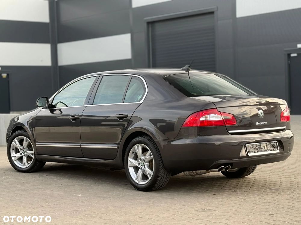 Skoda Superb 1.8 TSI DSG Exclusive - 12