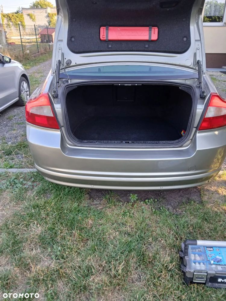 Volvo S80 - 12