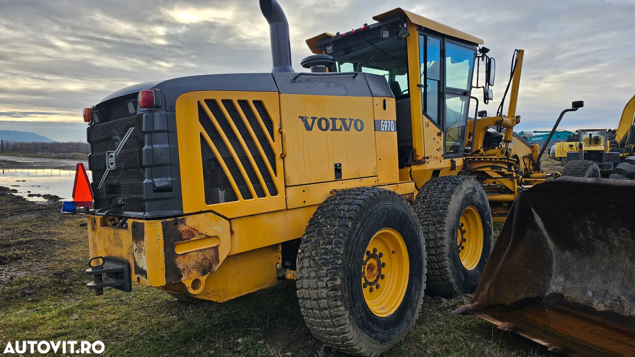 Volvo G 970  Greder 6X4 - 7