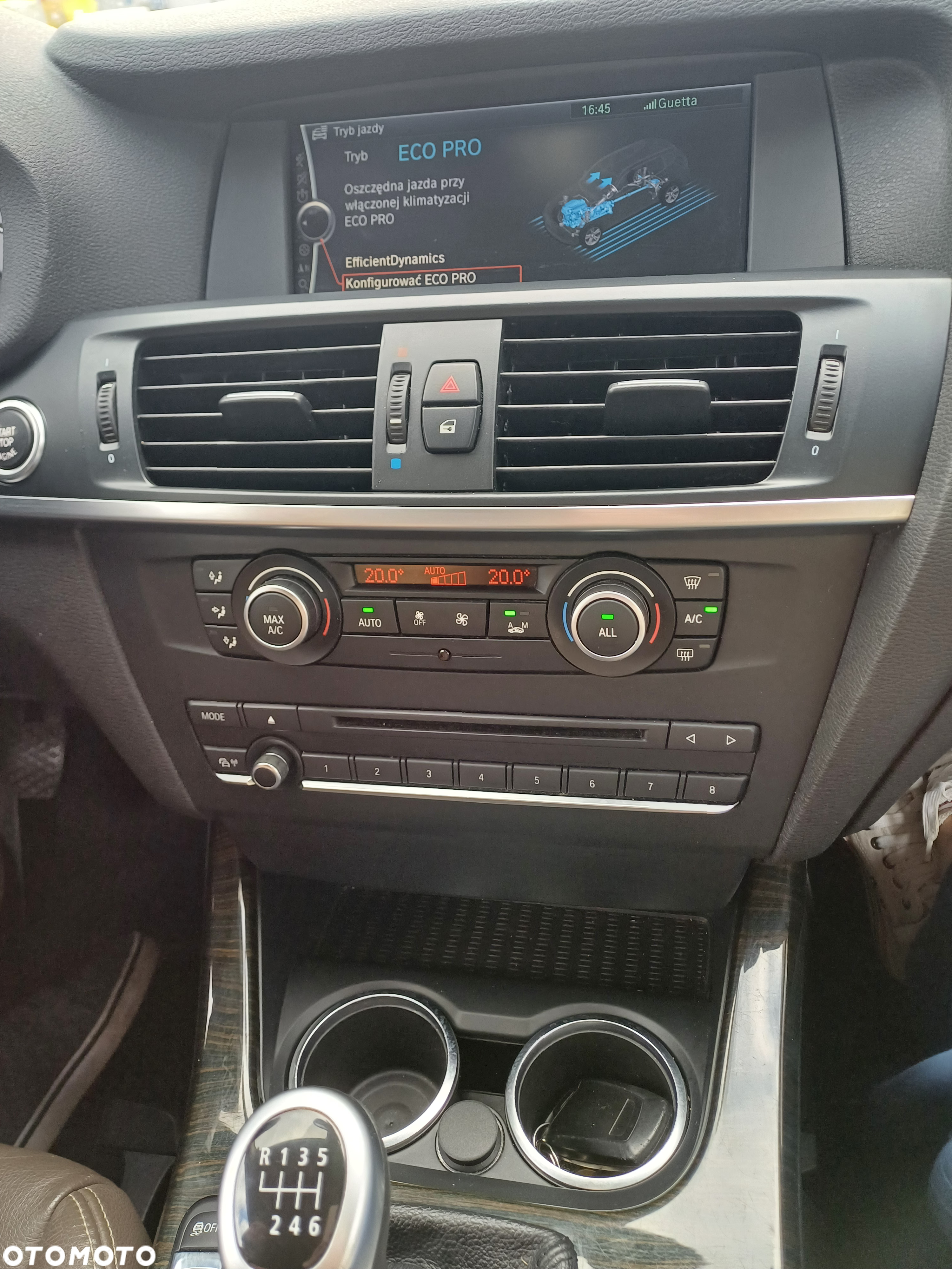 BMW X3 sDrive18d - 12