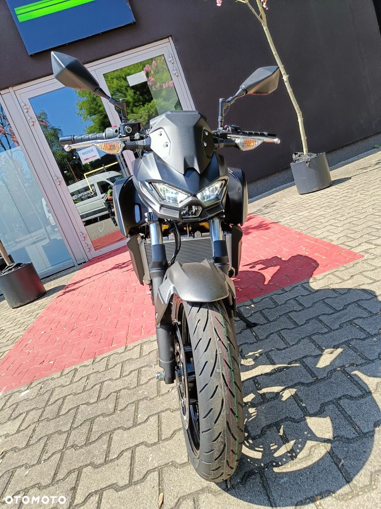 Kawasaki Z - 8