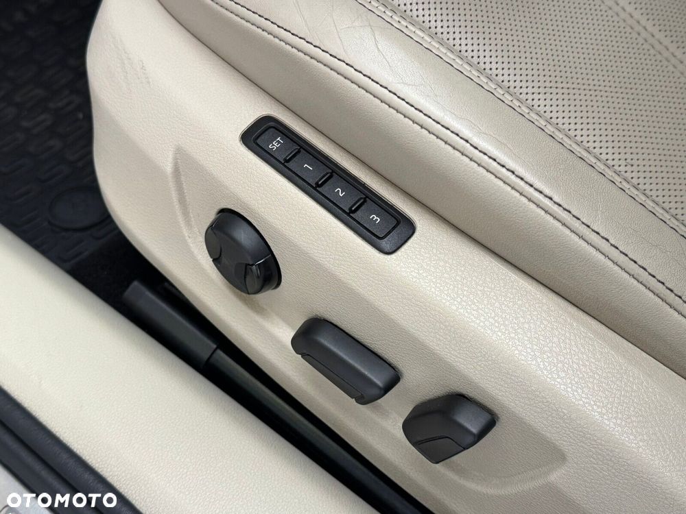 Skoda Superb - 11