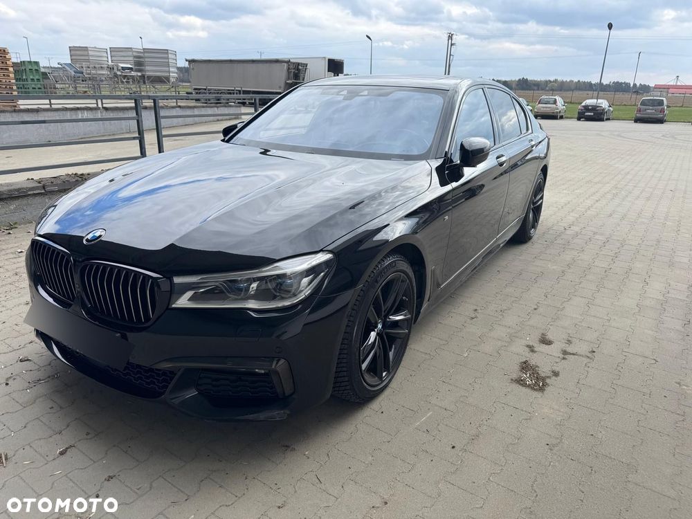 BMW Seria 7 750Ld xDrive - 19