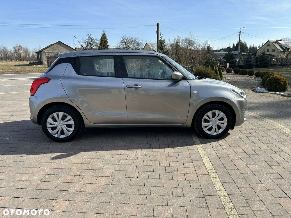 Suzuki Swift - 11