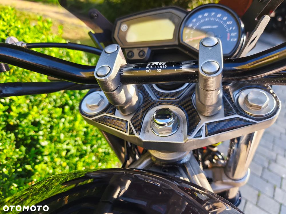 Yamaha XJ - 12