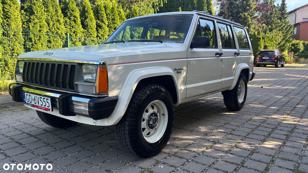 Jeep Cherokee - 2