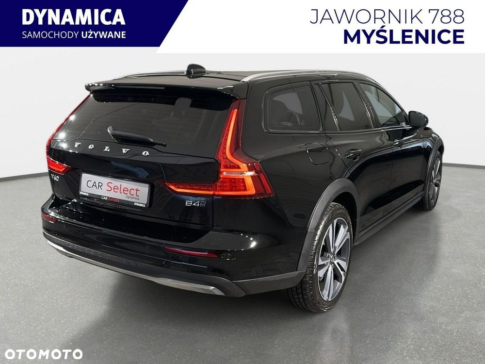 Volvo V60 Cross Country - 9