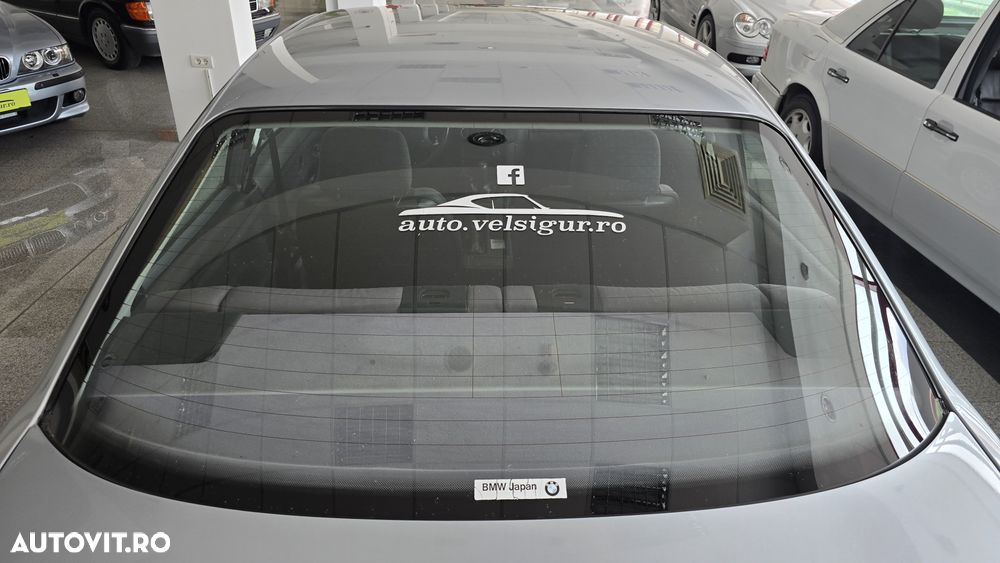 BMW Seria 3 - 36
