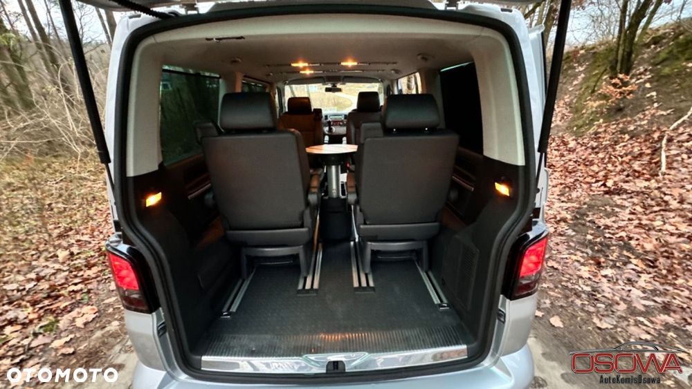 Volkswagen Multivan - 17