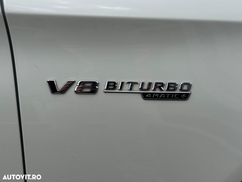 Mercedes-Benz GLC Coupe AMG 63 S 4Matic+ AMG Speedshift MCT 9G - 13