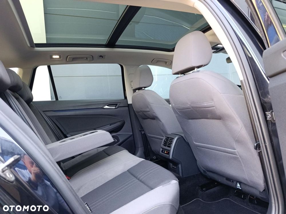 Volkswagen Golf - 15