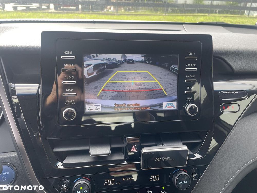 Toyota Camry 2.5 Hybrid Comfort CVT - 16