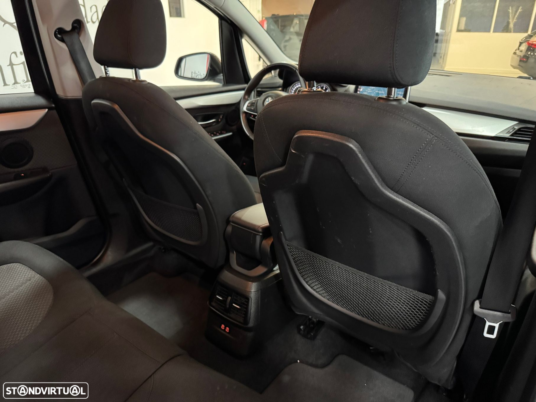 BMW 216 Gran Tourer d 7L Advantage - 36