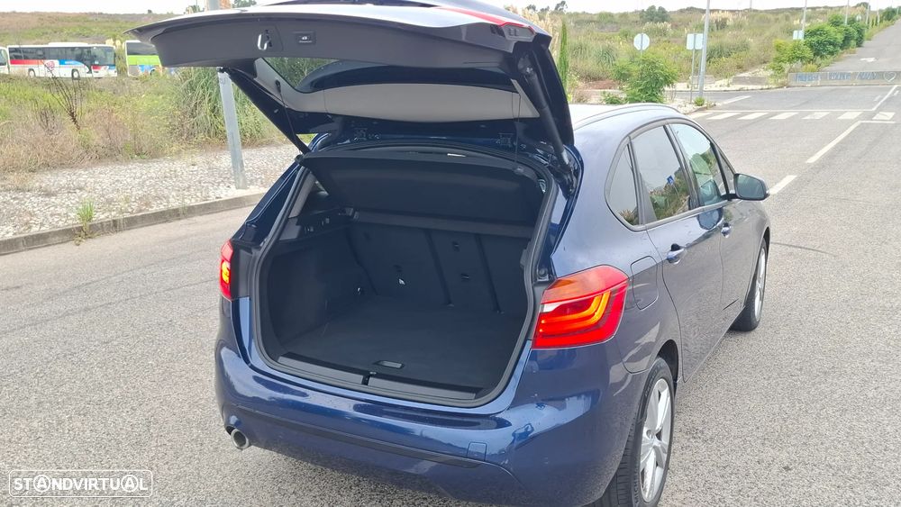 BMW 216 Active Tourer d Line Sport Auto - 34