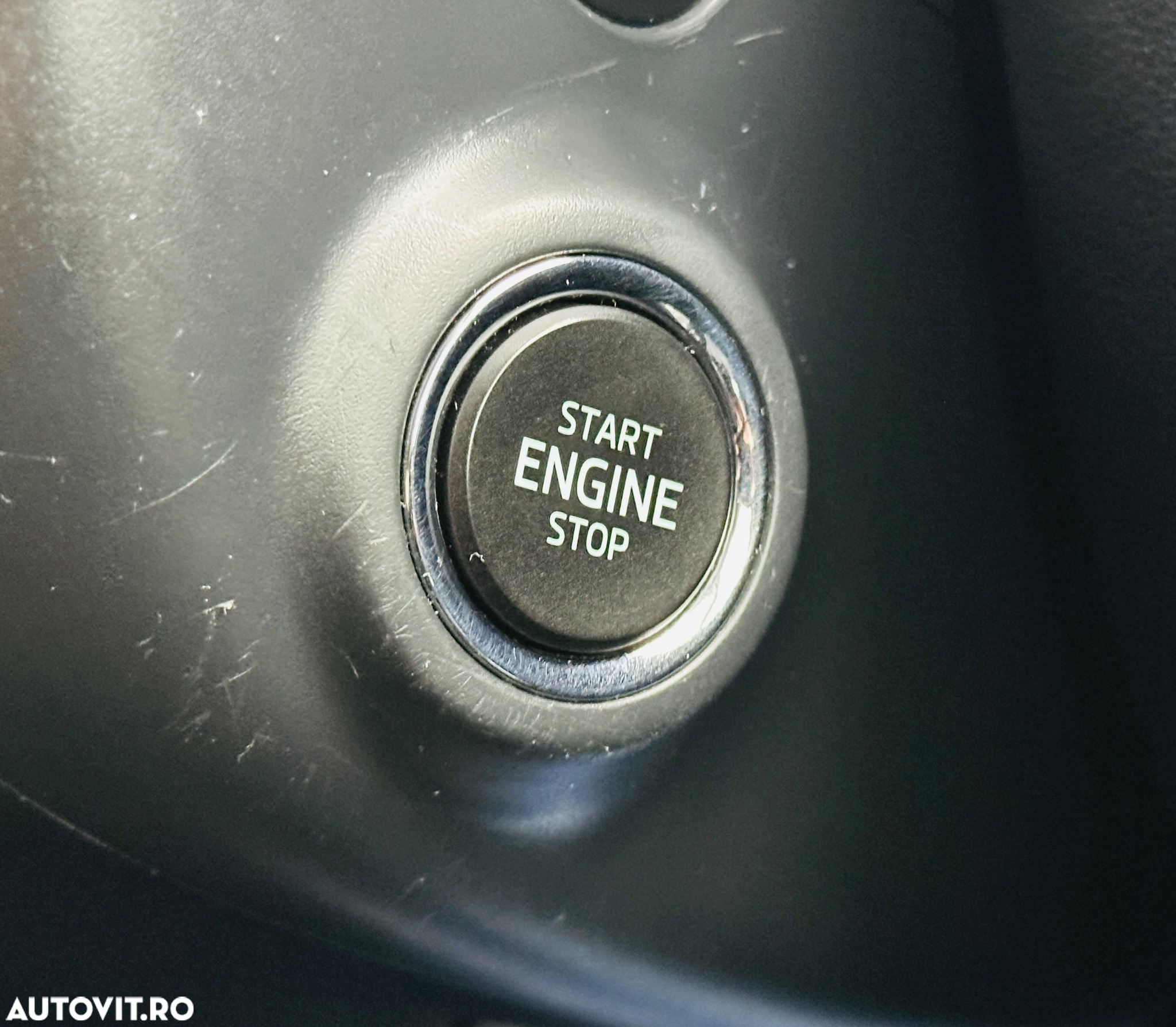 Skoda Octavia Combi 1.6 TDI DSG Premium Edition - 36