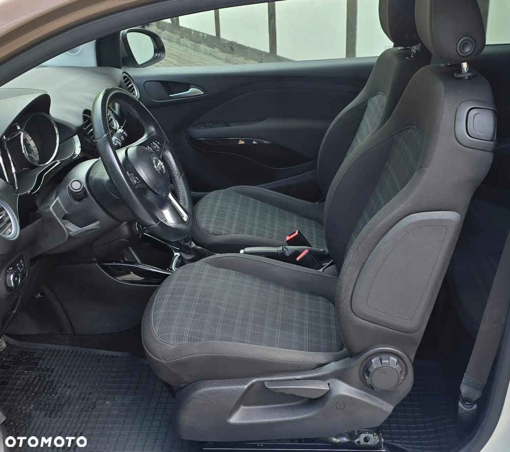 Opel Adam 1.4 Glam - 10