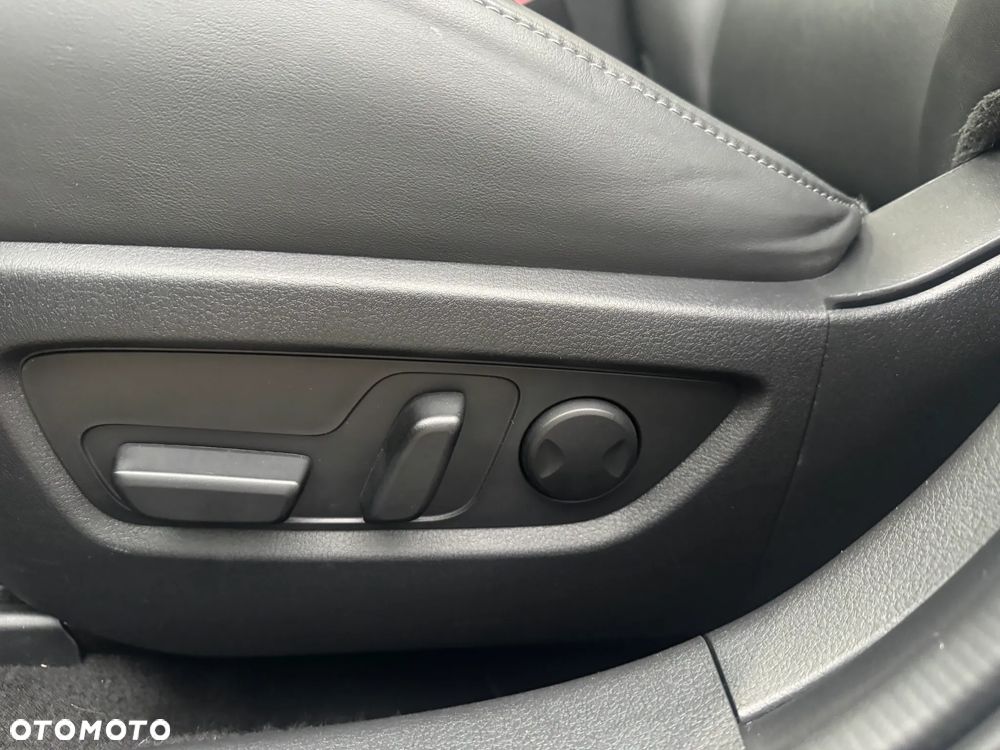 Mazda CX-30 - 19
