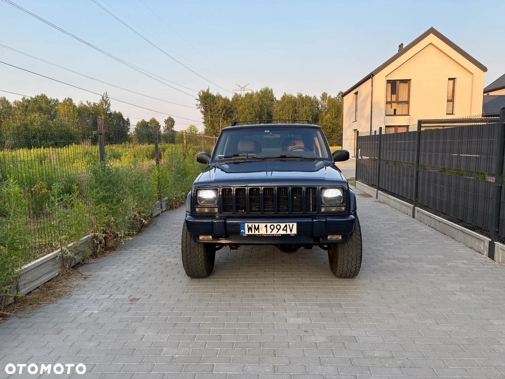 Jeep Cherokee 4.0 Limited - 7