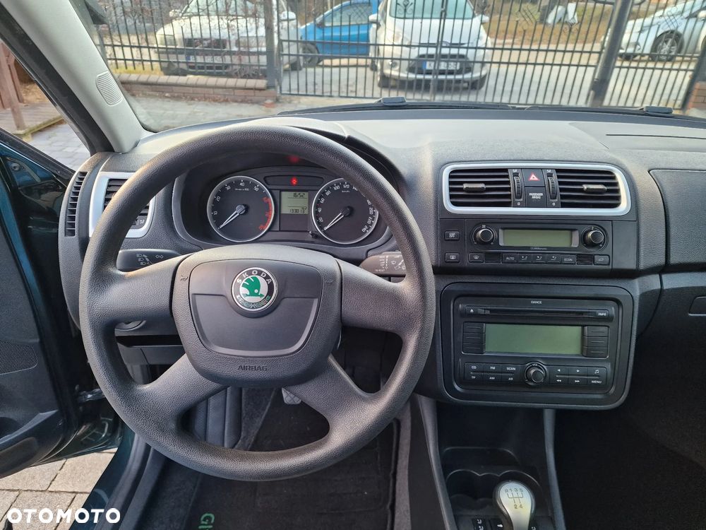 Skoda Roomster 1.4 16V Comfort - 31