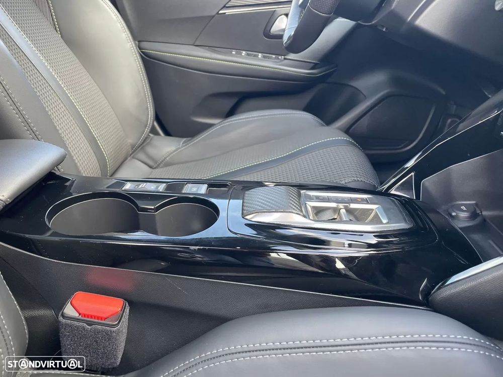 Peugeot e-208 50 kWh GT - 39