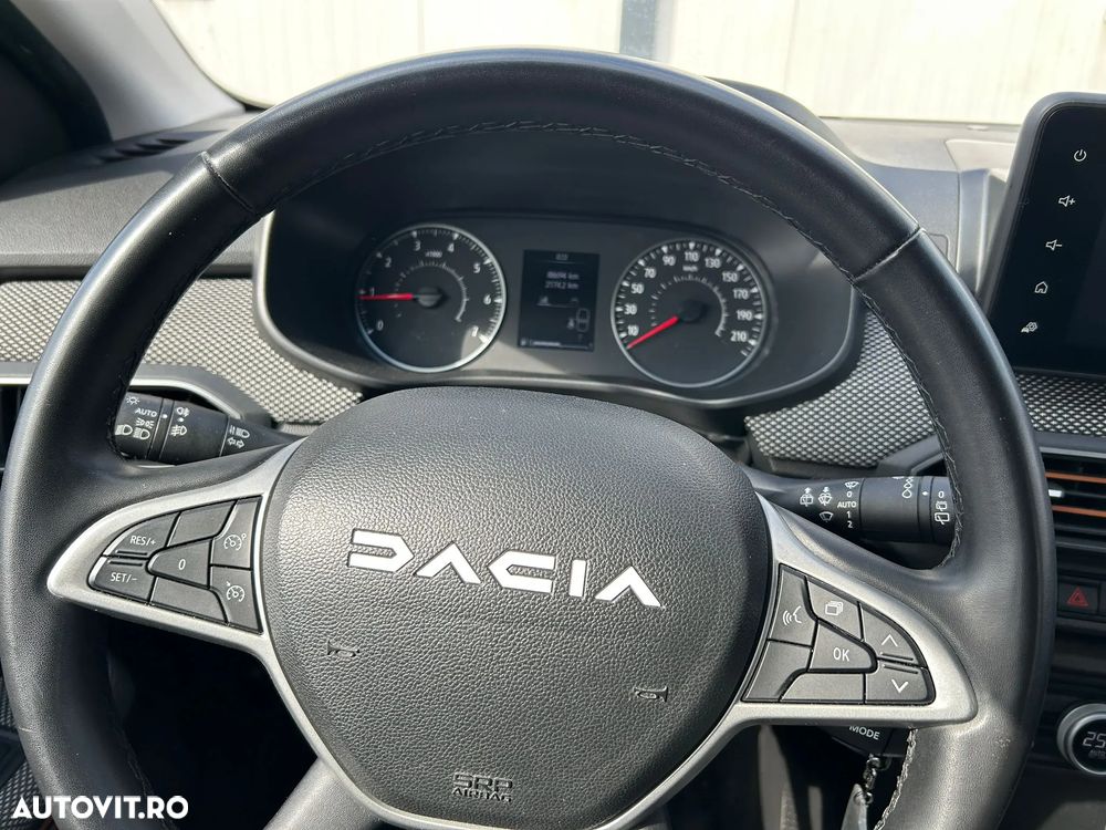 Dacia Sandero TCe 90 MT5 Expression - 12