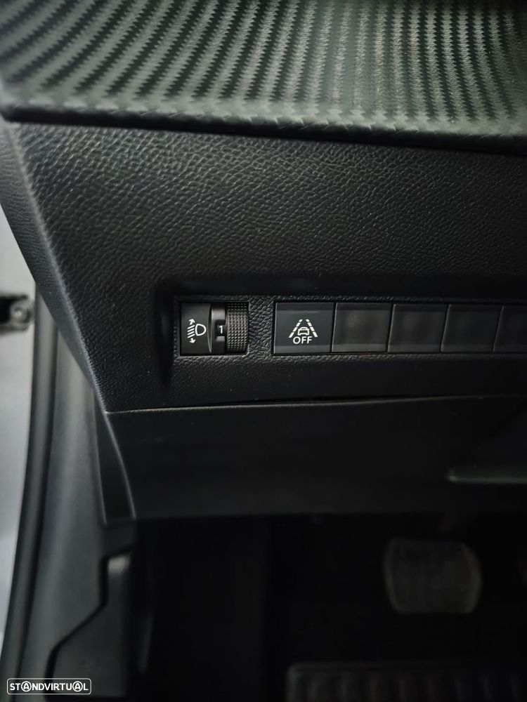 Peugeot e-208 50 kWh Allure Pack - 17