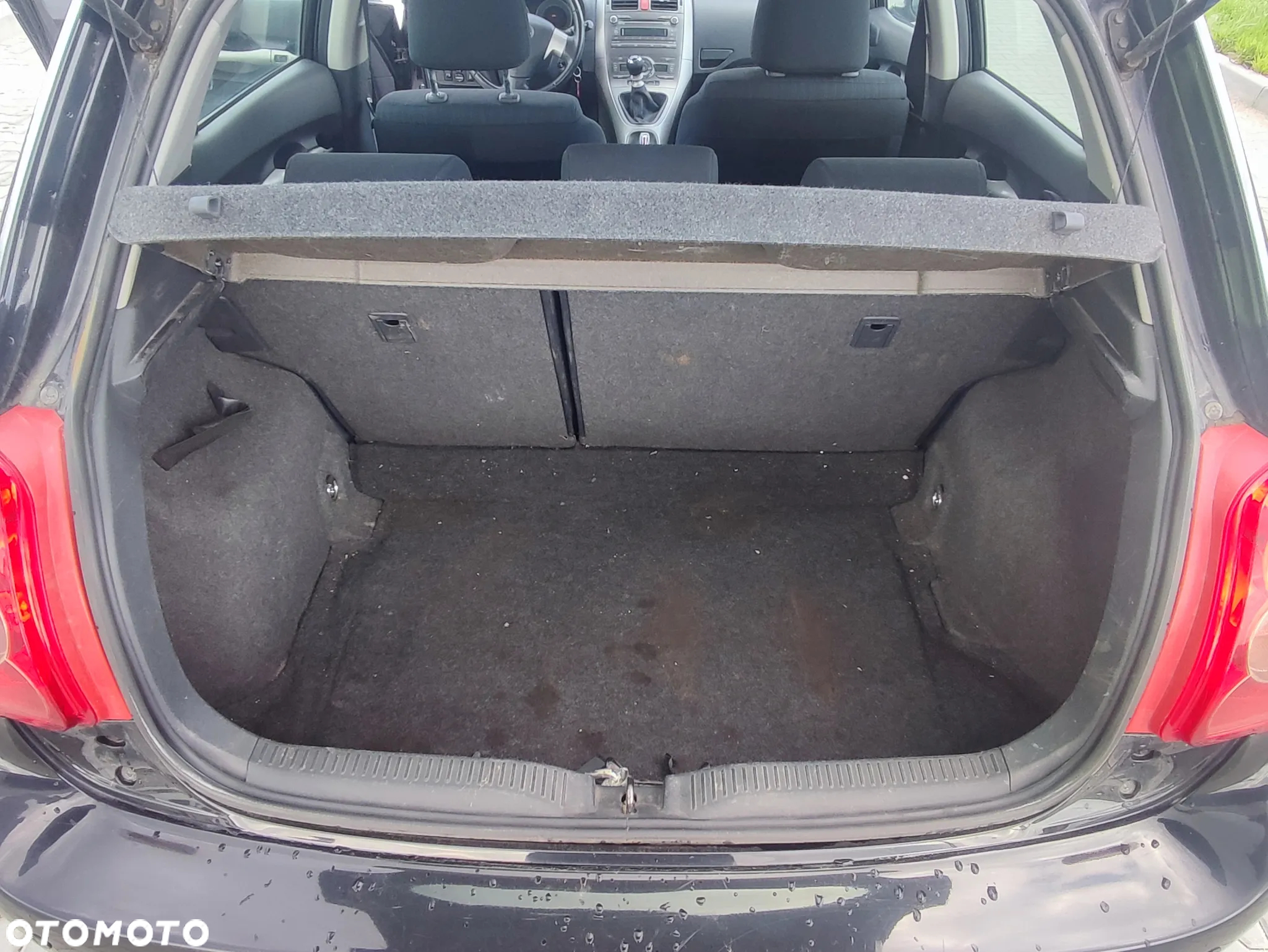 Toyota Auris 2.0 D-4D Sol - 17