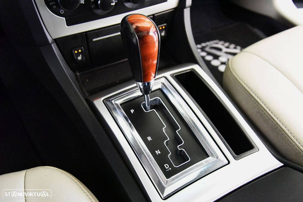 Chrysler 300 C 3.0 CRD - 29