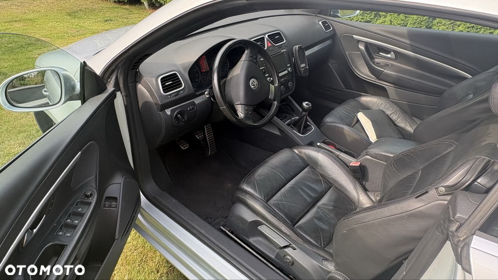 Volkswagen Eos - 8