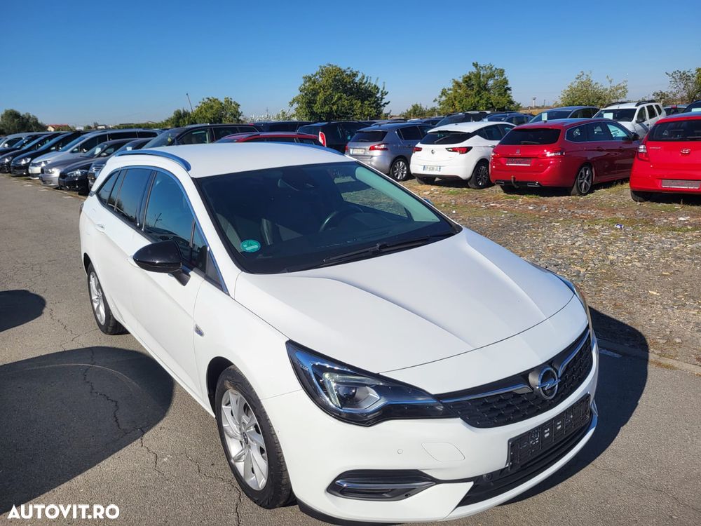 Opel Astra 2021 photo 3