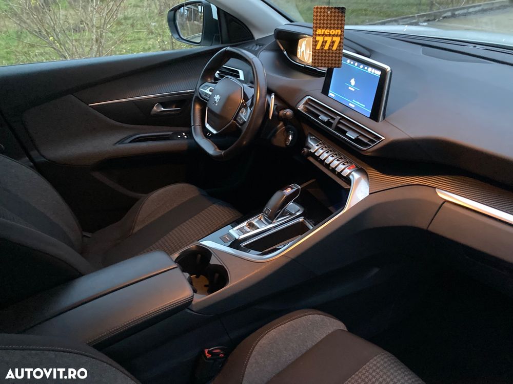 Peugeot 3008 BlueHDi 130 Stop & Start EAT8 Allure Business-Paket - 24