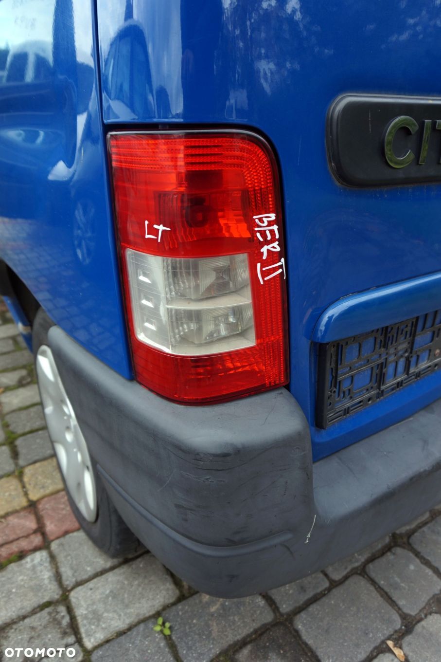 LAMPA TYLNA LEWA BERLINGO I LIFT II M59  CITROEN 2002-2008 - 1