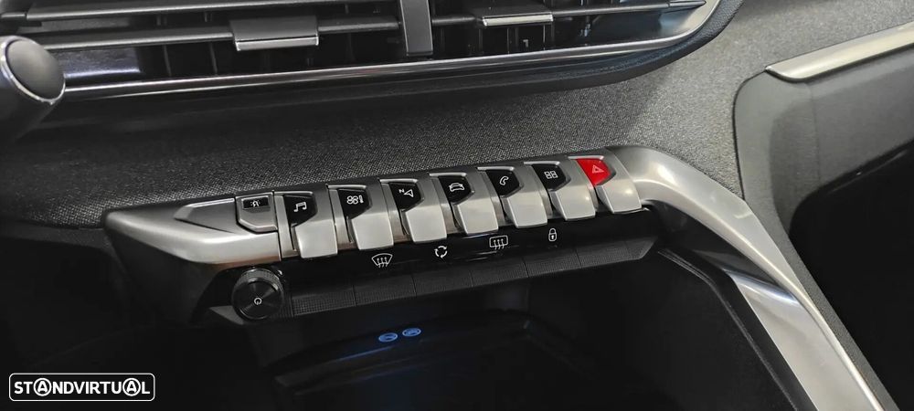 Peugeot 3008 1.6 BlueHDi GT Line EAT6 - 38