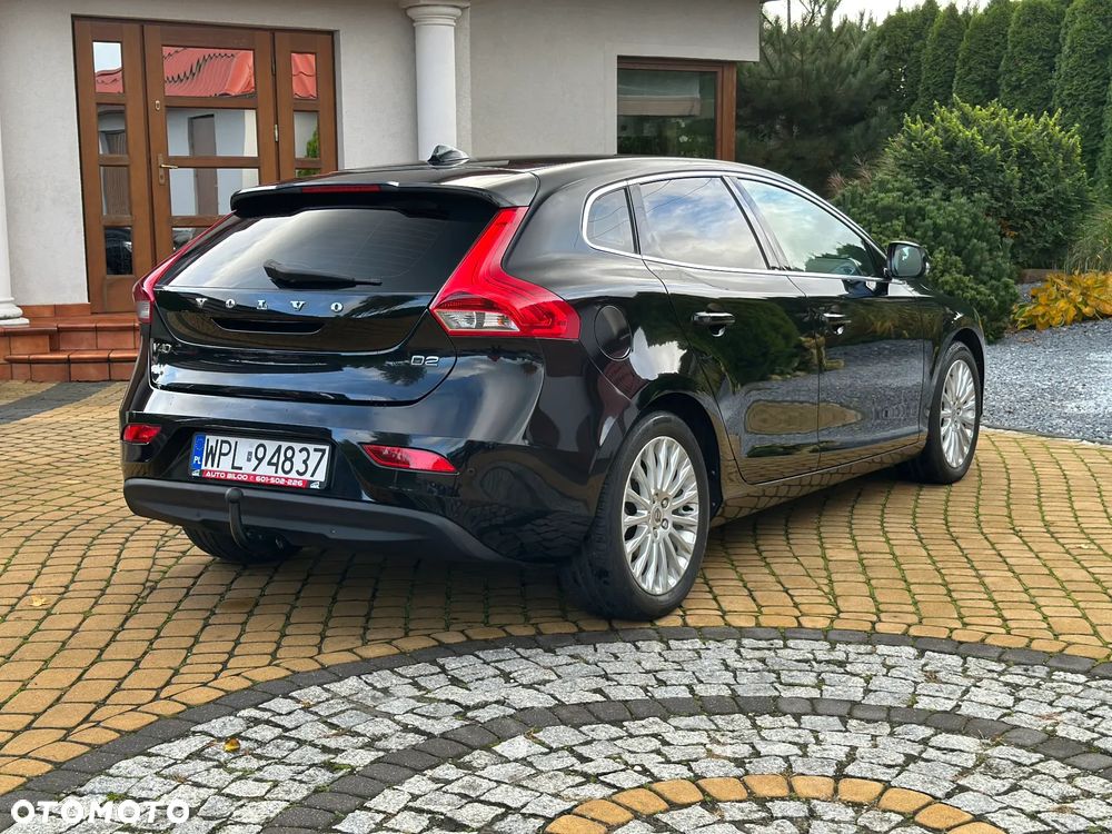Volvo V40 D2 Momentum - 12