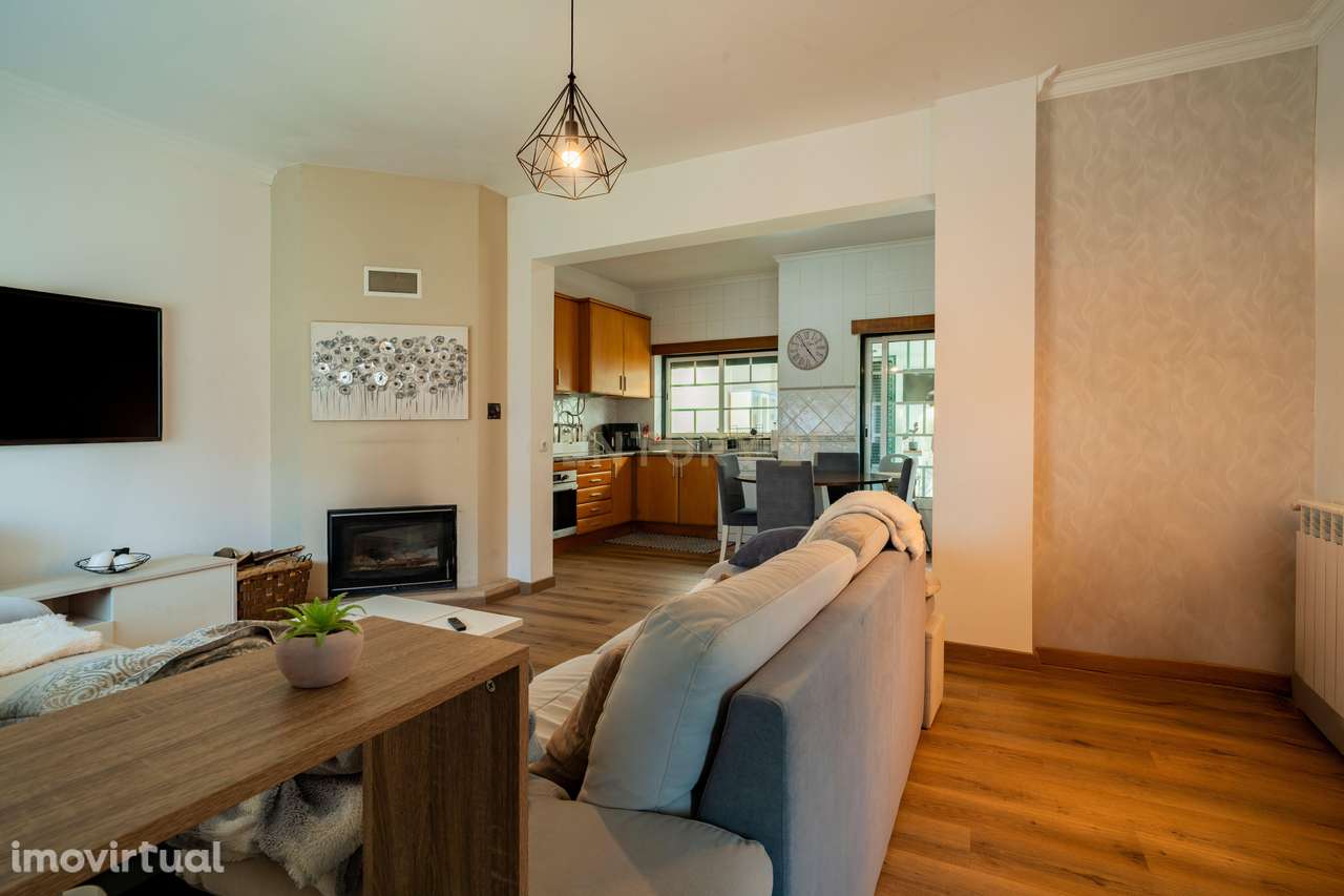 Moradia T3 em Marinha Grande, Comeira - Grande imagem: 4/31