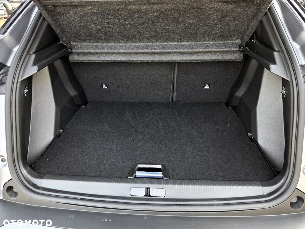 Peugeot 2008 PureTech mHEV Allure e-DCS6 - 30