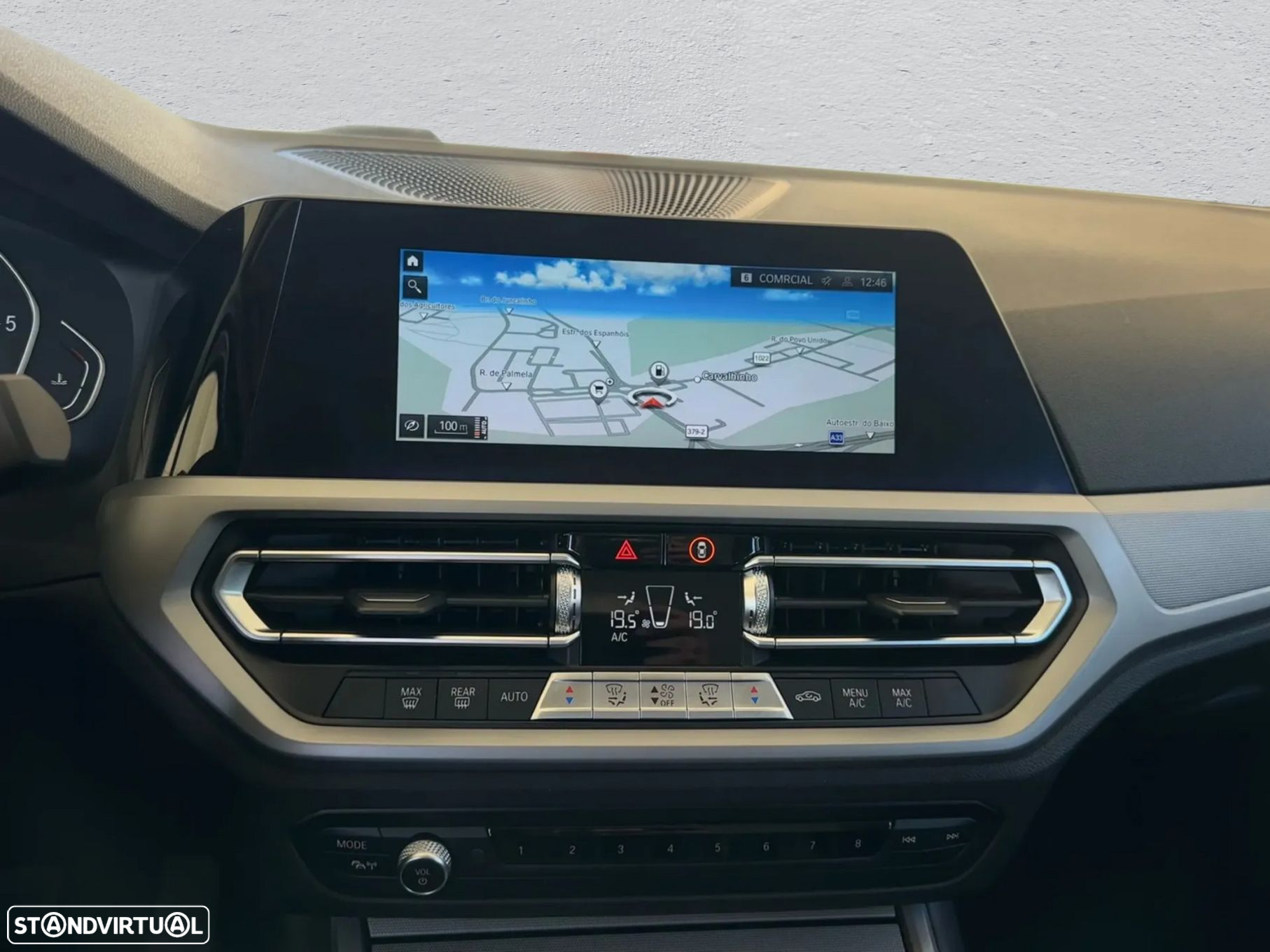 BMW 320 d Touring Auto - 9