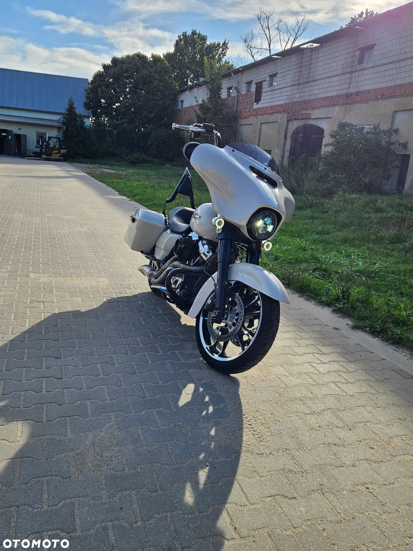 Harley-Davidson Touring Street Glide - 3